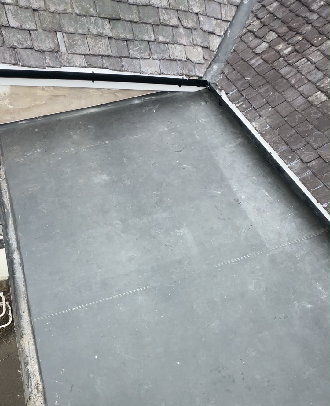 Finished job with new Rubber Roof installed.